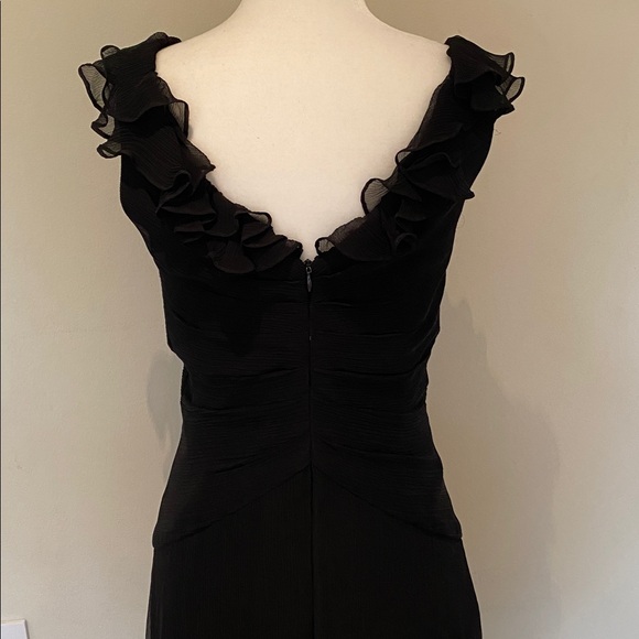 Donna Ricco Collection black ruffled front sleeveless prom evening gown Sz 6 - Picture 7 of 13